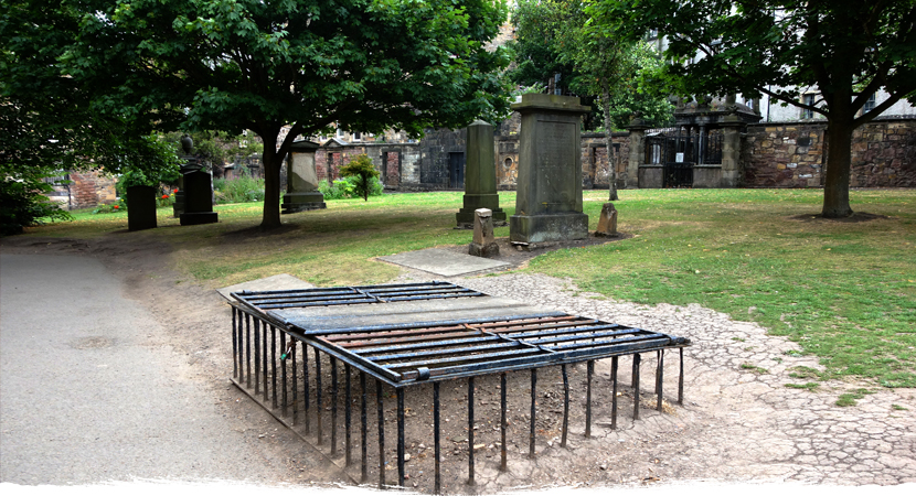 Edimbourg cimetière cages à cercueil